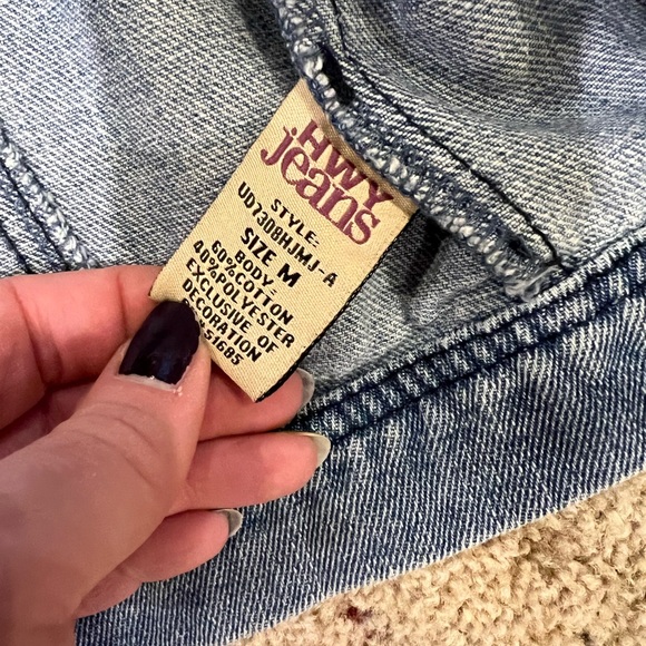 Upcycled Embroidered Denim Jacket with Angel Wings - Picture 7 of 8